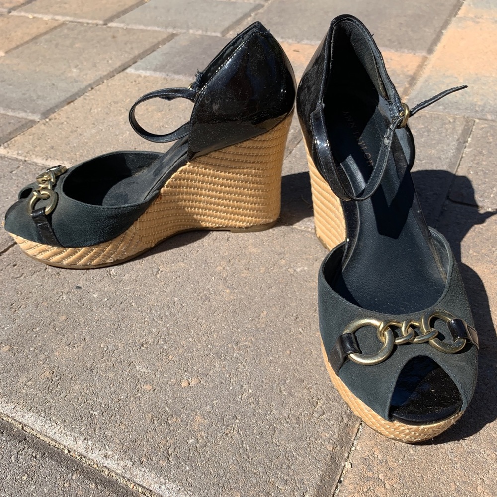 Sandals - Picture 2 of 2